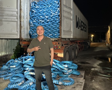 Hàng cập bến tháng 04/2024